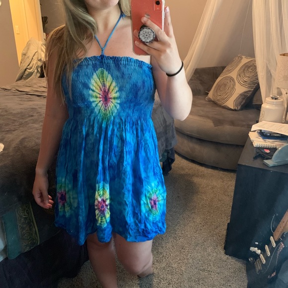 Dresses & Skirts - Dress